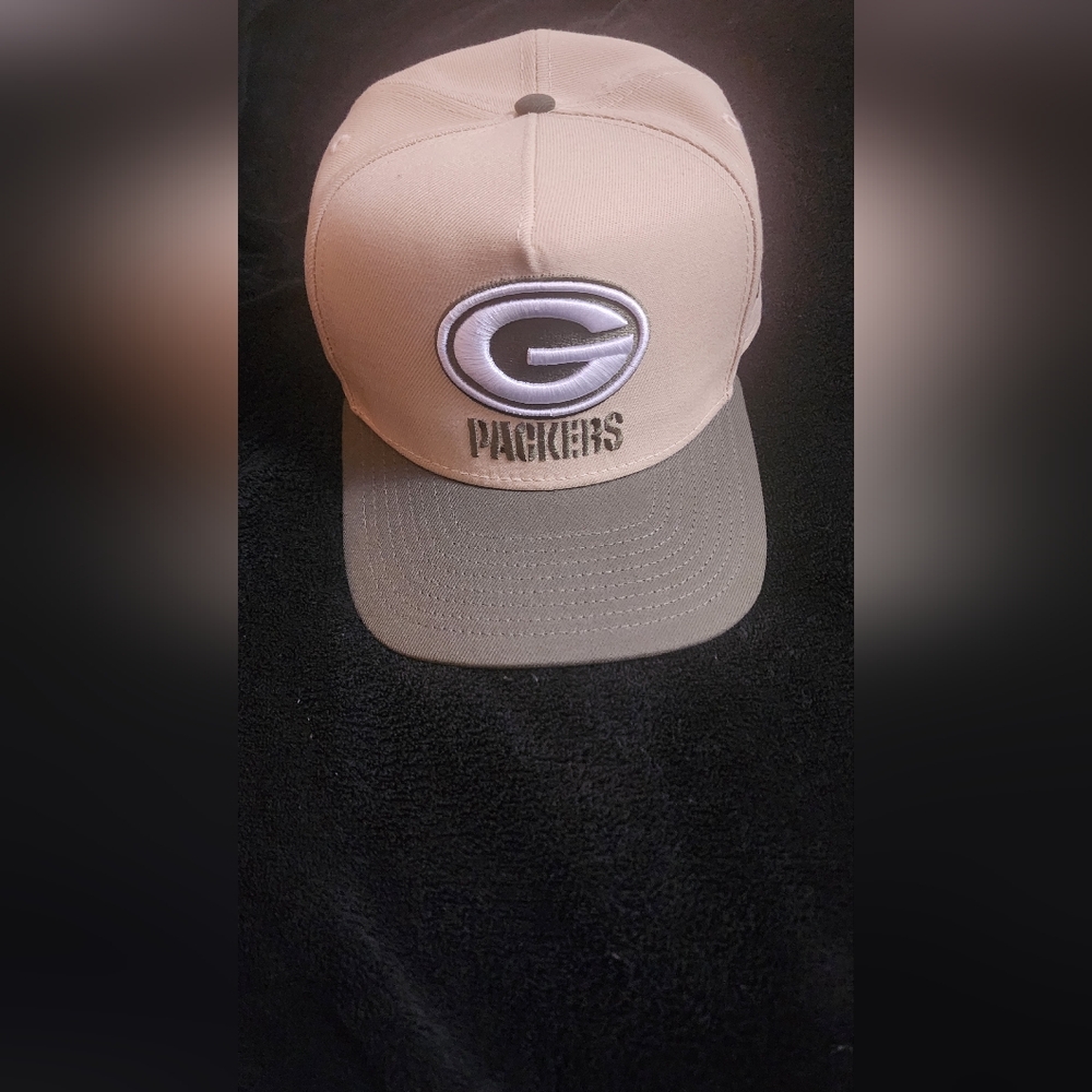 Super Fat Green Bay 59fifty Go Pack Go 7 5/8 with The New A-frame Look.